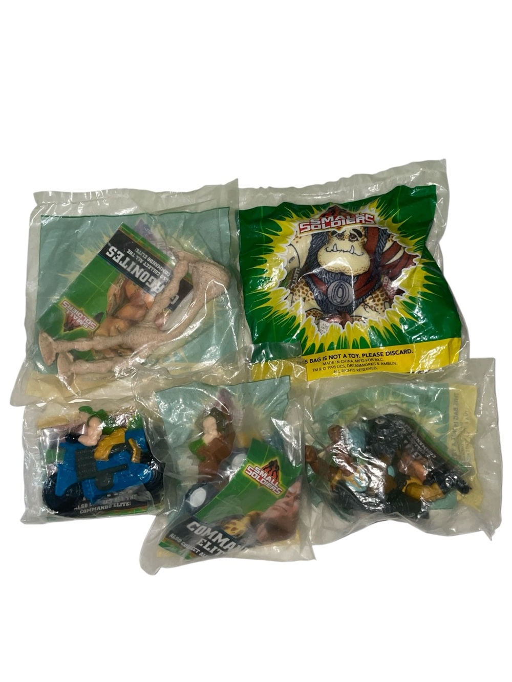 Small Soldiers Toy Set